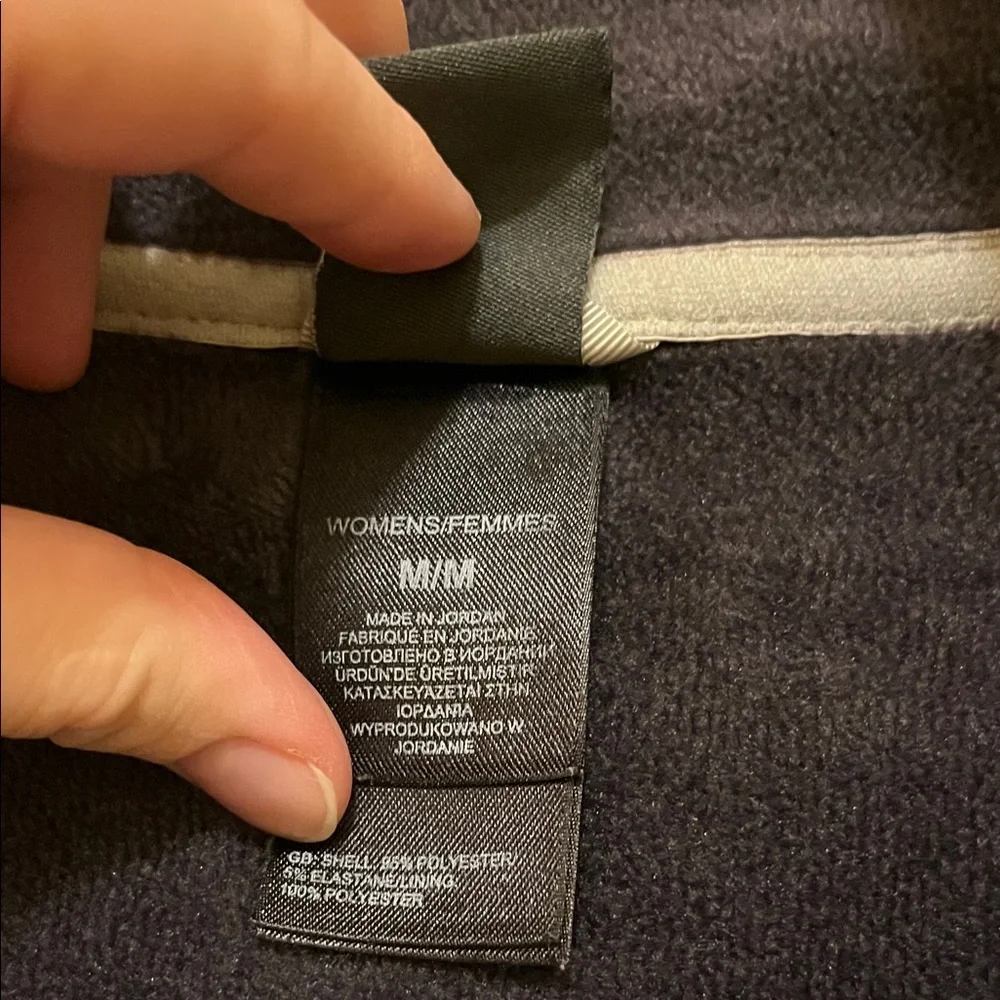 The North Face Women's Black Softshell Jacket - Picture 3 of 4